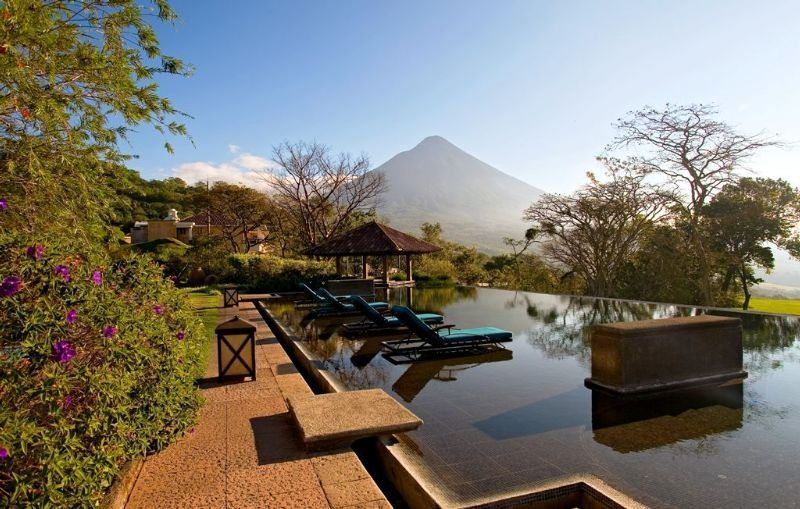 Hotel La Reunion Golf Resort And Residences Antigua Exterior photo